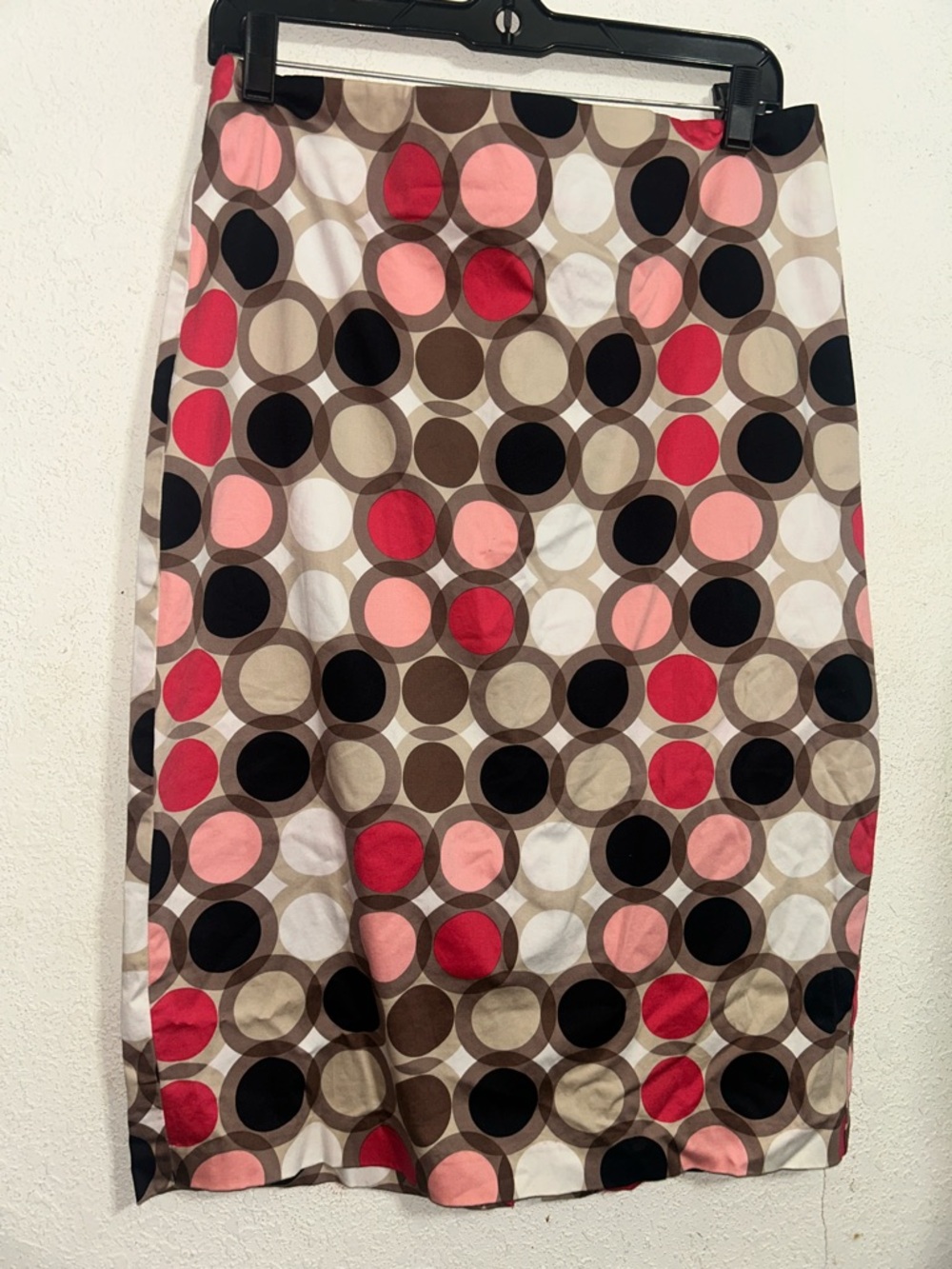 Polka Dot Pencil Skirt in Pink, Red, Black and Tan 419.16 - Picture 5 of 8